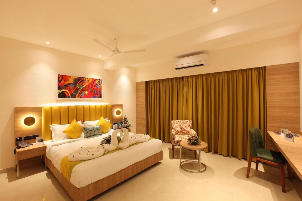The Grand Ambassador Hotel Kottayam Ngoại thất bức ảnh