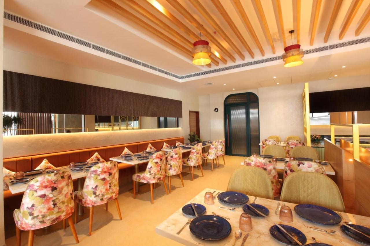 The Grand Ambassador Hotel Kottayam Ngoại thất bức ảnh